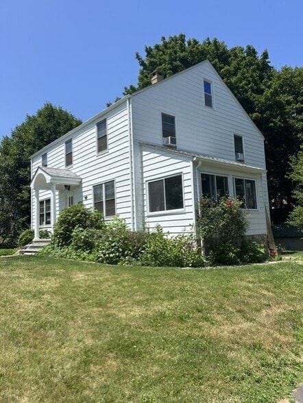 Primary Photo Of 26 Edgewood Pl, Meriden Office For Sale
