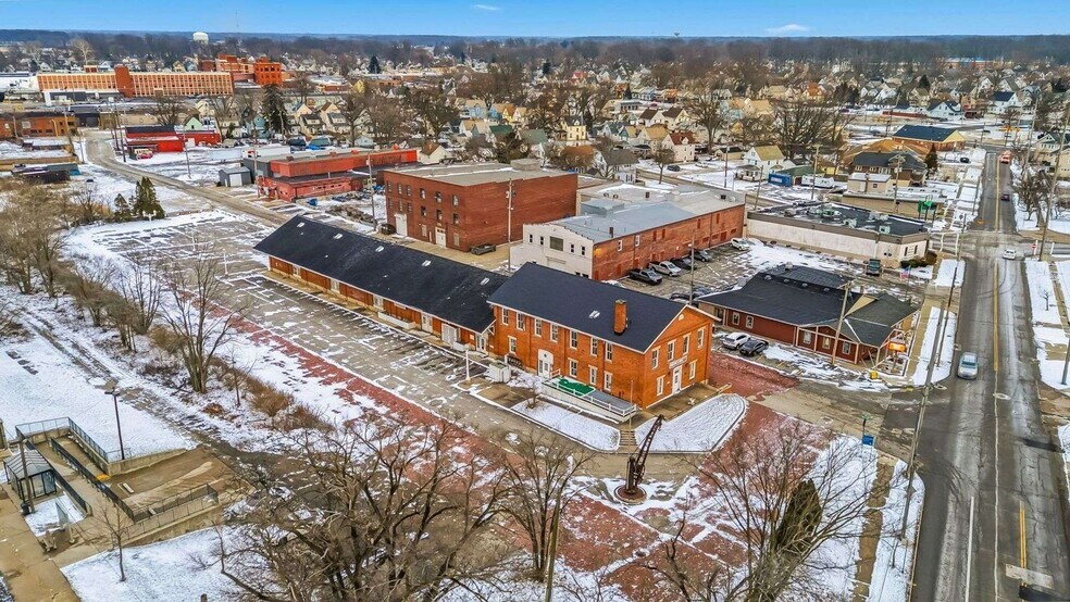 More Photos Of 412 E River St, Elyria Office For Sale