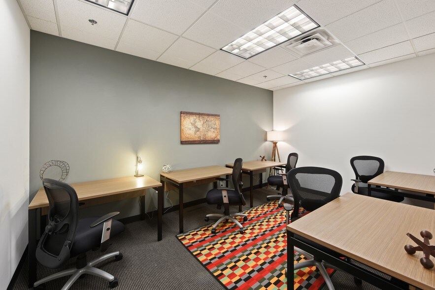 More Photos Of 2219 Rimland Dr, Bellingham Coworking Space