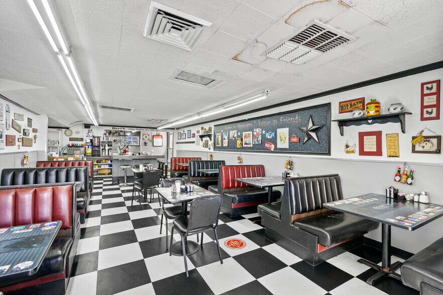 More Photos Of 89 S Main St, Brigham City Restaurant For Sale