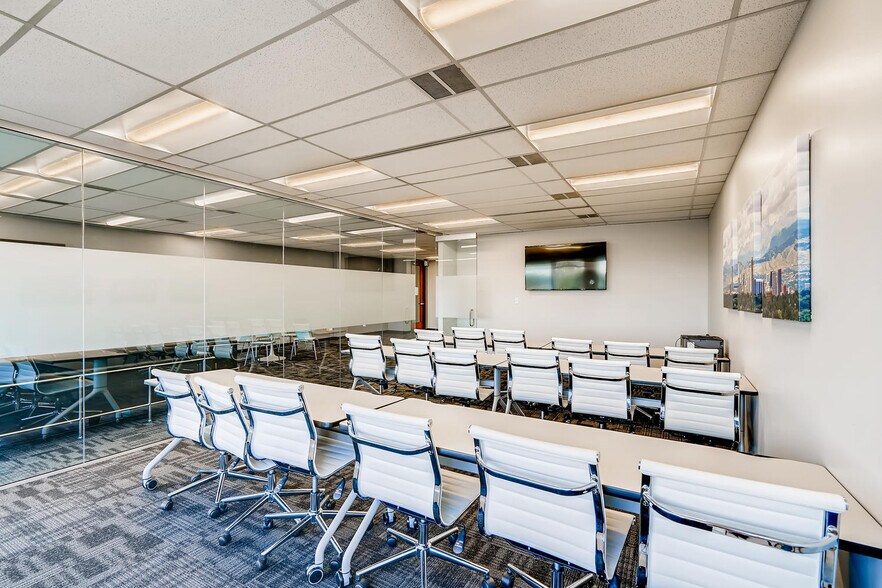 More Photos Of 4380 S Syracuse St, Denver Office For Sale