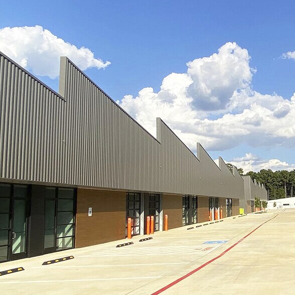 More Photos Of 33109 Forest West St, Magnolia Unknown For Lease