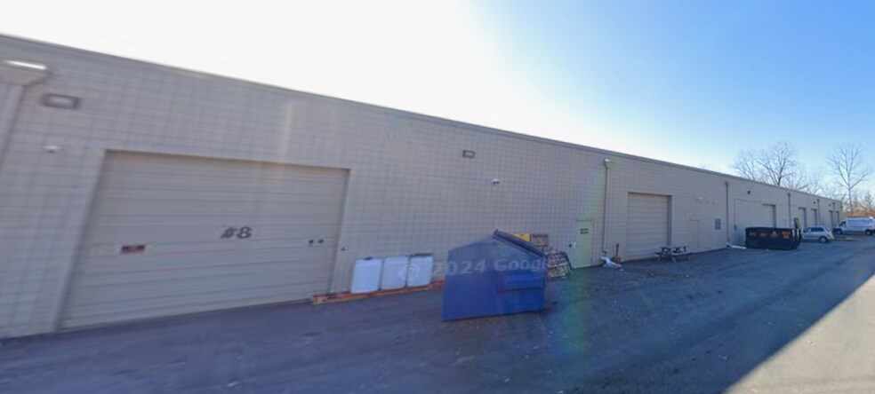 More Photos Of 7810-7900 NW 100th St, Kansas City Unknown For Lease