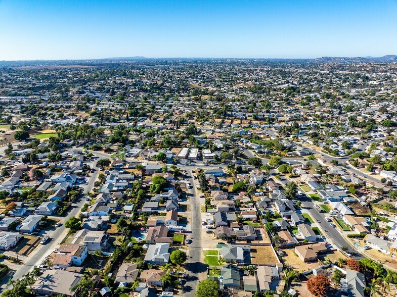 More Photos Of 1790 Dayton Dr, Lemon Grove Apartments For Sale