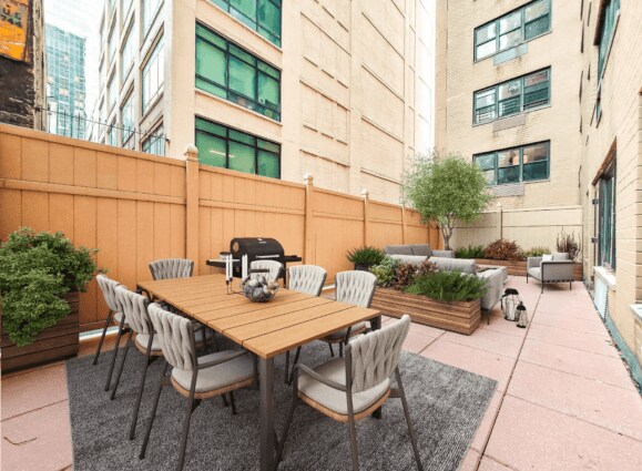 More Photos Of 301 E 47th St, New York Apartments For Lease