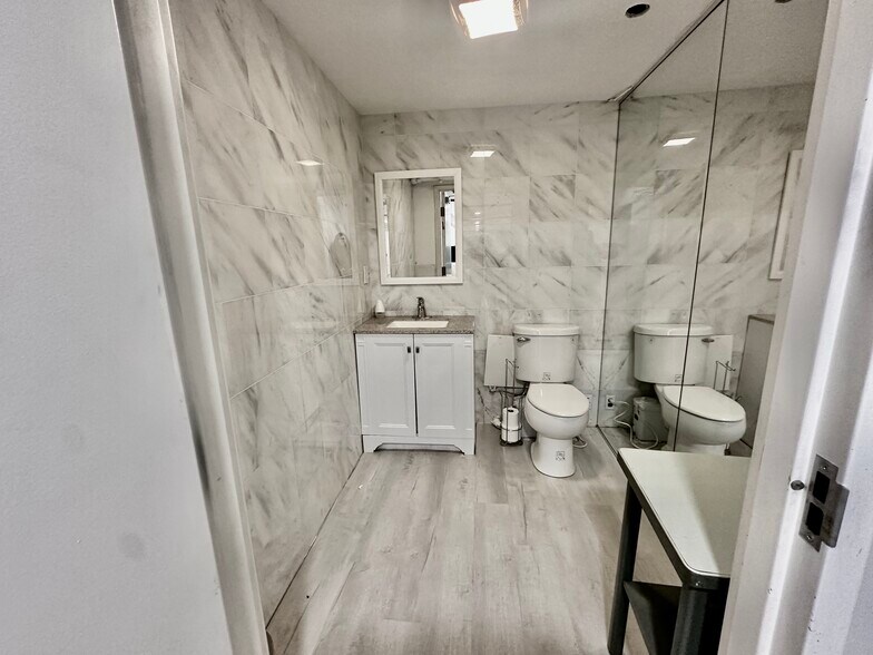 More Photos Of 12 Havemeyer Pl, Greenwich Office For Lease
