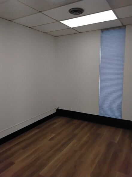 More Photos Of 99 Morris Ave, Springfield Office For Lease