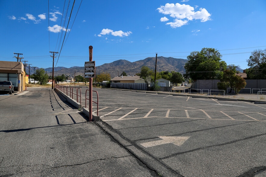 More Photos Of 2520 Juan Tabo Blvd NE, Albuquerque Unknown For Lease