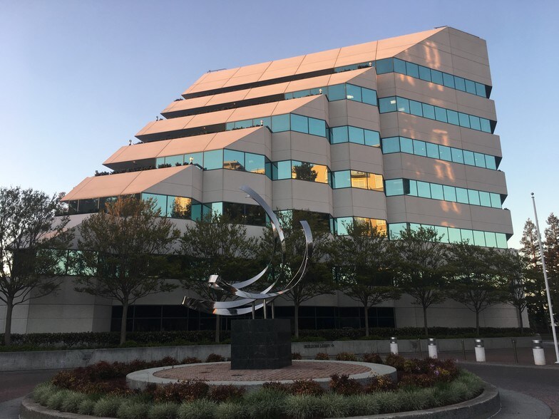 More Photos Of 2440 W El Camino Real, Mountain View Office For Lease