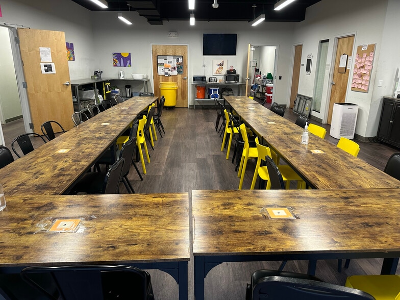 More Photos Of 2200 New Bern Ave, Raleigh Office For Sale