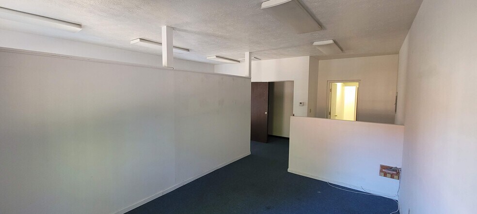 More Photos Of 74 N Orange St, Xenia Medical For Lease