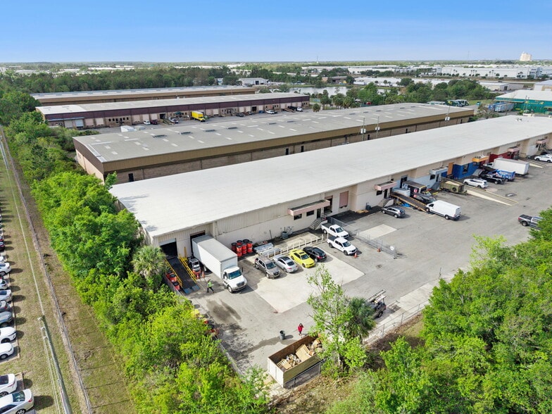 More Photos Of 10207-10235 General Dr, Orlando Warehouse For Sale
