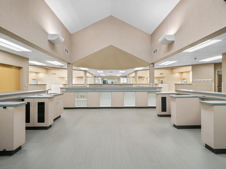 More Photos Of 1122 S Adams St, Laramie Medical For Sale