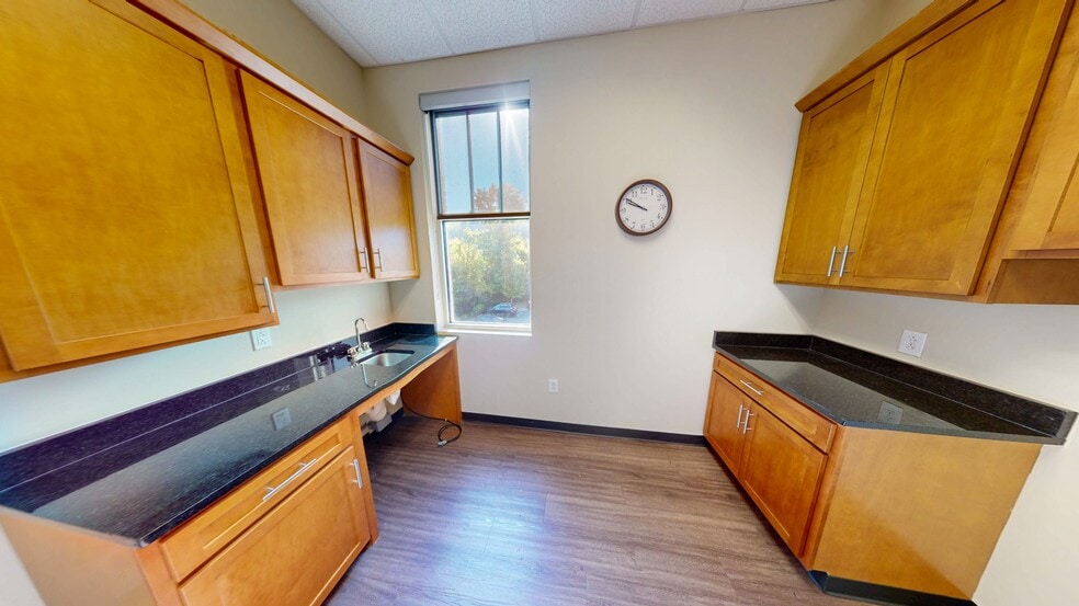 More Photos Of 324 N Trade St, Matthews Freestanding For Lease