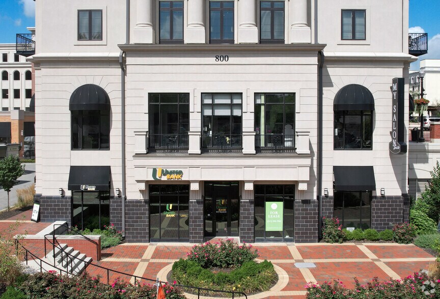 More Photos Of 800 S Rangeline Rd, Carmel Office For Lease