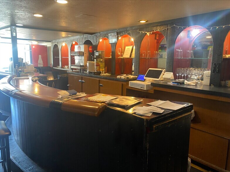 More Photos Of 207 S 3rd St, Laramie Restaurant For Sale