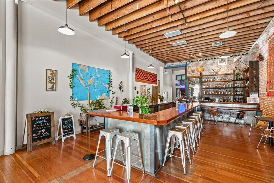 More Photos Of 145 E Main St, Ashland Restaurant For Sale