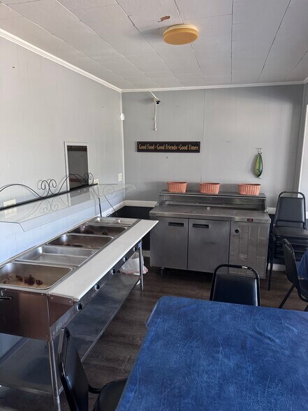 More Photos Of 252 FM 3162, Sandia Restaurant For Sale