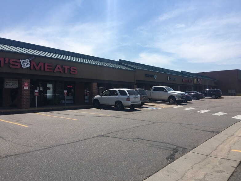 Primary Photo Of 2300 S Chambers Rd, Aurora General Retail For Lease