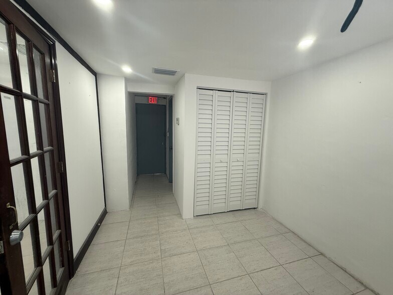 More Photos Of 743-749 NW 23rd St, Miami Food Processing For Sale