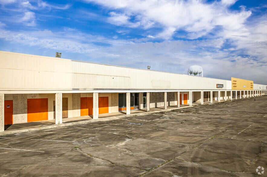 Primary Photo Of 3500 Avenue F, Bay City Storefront For Sale