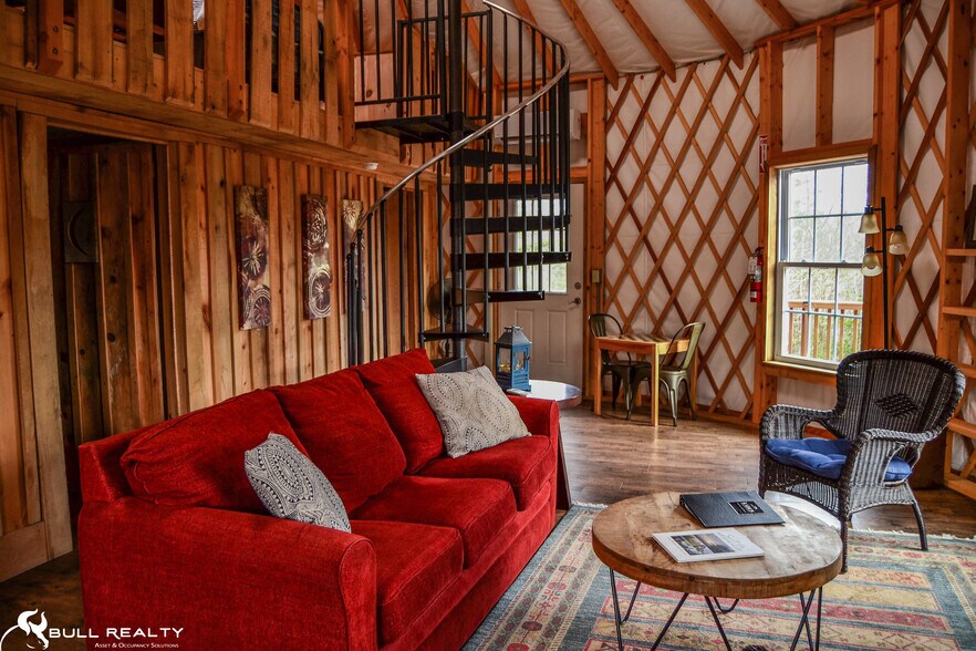 More Photos Of 1 Shumate Falls, Rich Creek Land For Sale