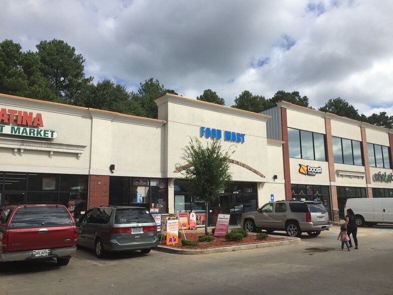 More Photos Of 6900 Peachtree Industrial Blvd, Atlanta General Retail For Lease