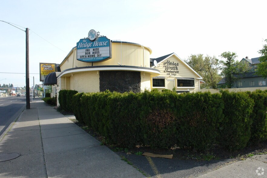 More Photos Of 2606 N Monroe St, Spokane Restaurant For Lease