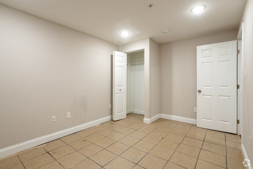 More Photos Of 1337 S 4th St, Louisville Apartments For Sale