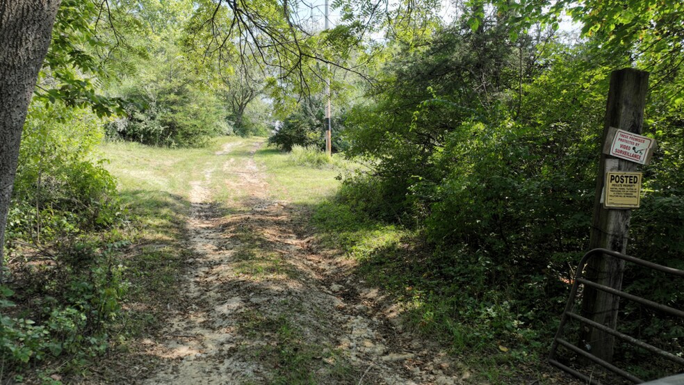 More Photos Of 2681 Casey Ave, Letts Land For Sale