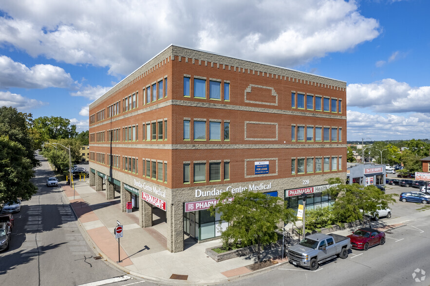 Primary Photo Of 220 Dundas St W, Whitby Medical For Lease