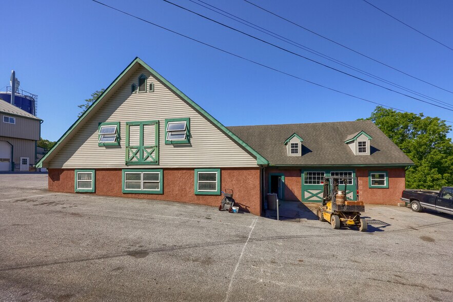 More Photos Of 197 Pencroft Dr N, Holtwood Industrial For Sale