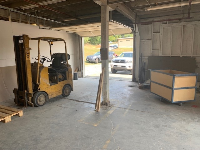 More Photos Of 15 Byrd Ln, Rocky Mount Service For Sale