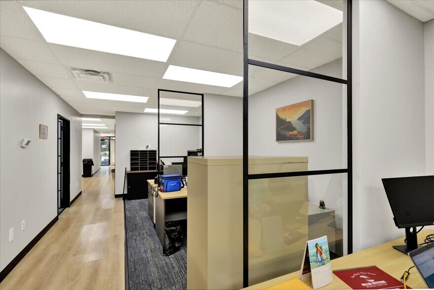 More Photos Of 2745A Leisczs Bridge Rd, Reading Industrial For Sale