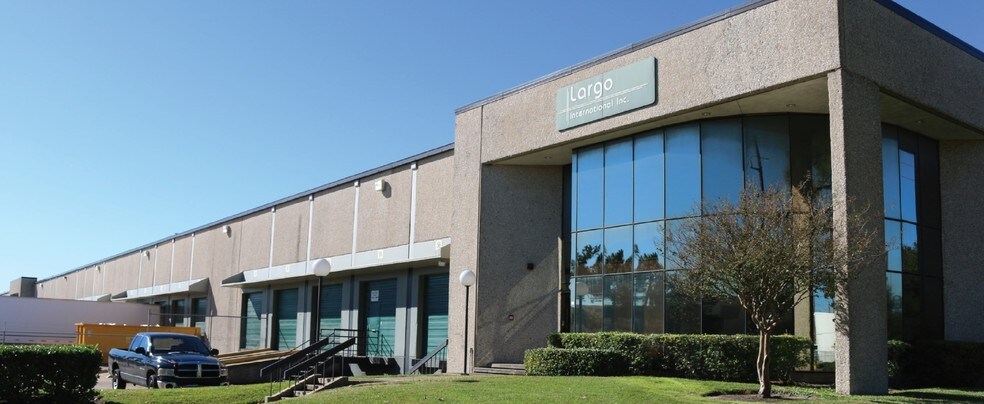 Primary Photo Of 9500-9540 Clay Rd, Houston Distribution For Lease