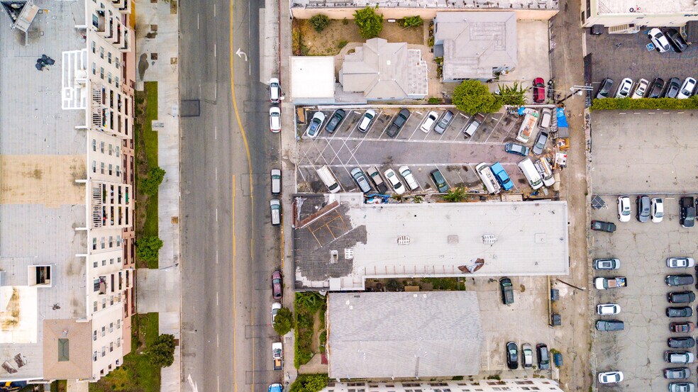 More Photos Of 1214 W 8th St, Los Angeles Apartments For Sale
