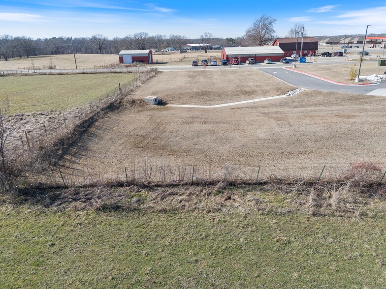 More Photos Of 2103 Slack St, Pea Ridge Land For Sale