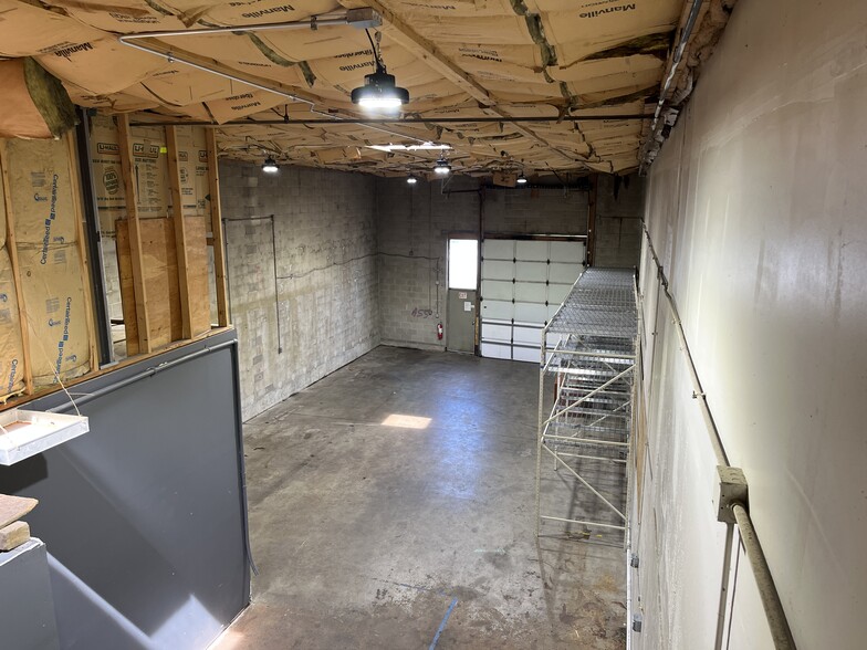 More Photos Of 1150-1162 S Lipan St, Denver Light Manufacturing For Lease