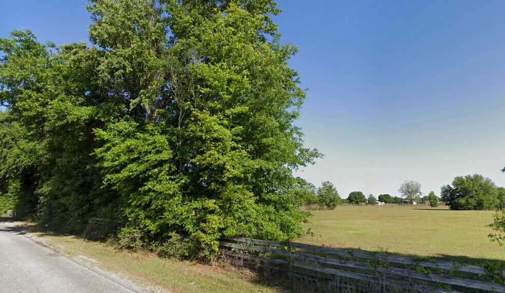 More Photos Of 4040 County Road 104, Oxford Land For Sale