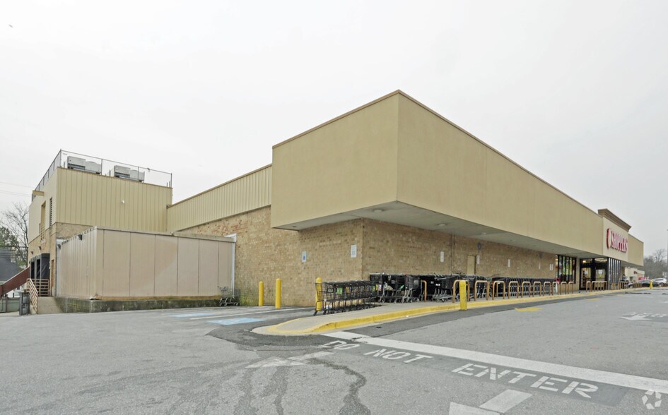 More Photos Of 3601-3831 Bladensburg Rd, Colmar Manor Unknown For Lease