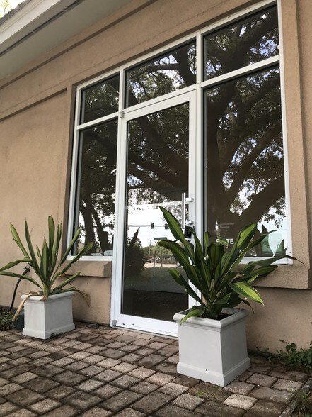 More Photos Of 234 Mathis Ferry Rd, Mount Pleasant Office For Lease