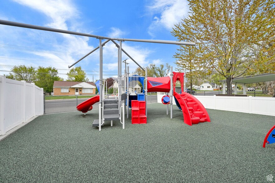 More Photos Of 655 36th St, South Ogden Daycare Center For Sale