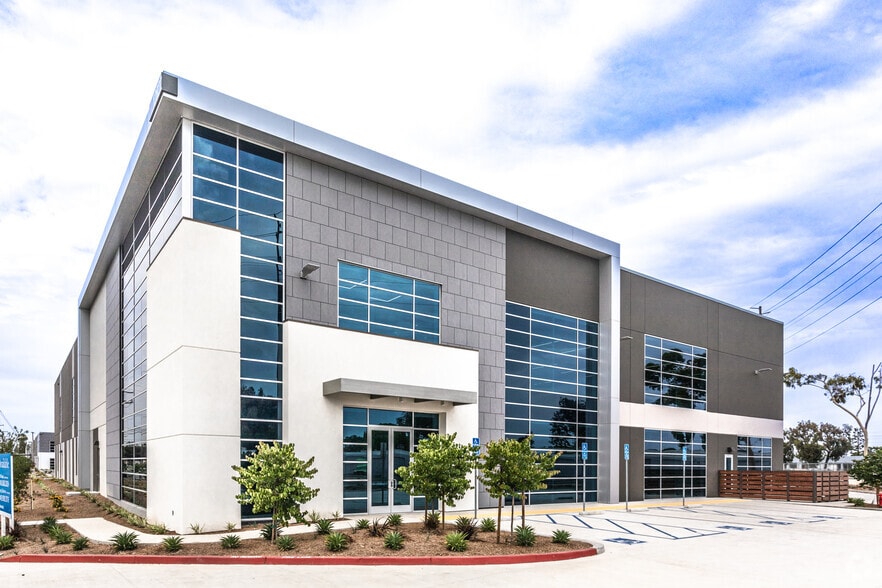 Primary Photo Of 12772 Monarch St, Garden Grove Warehouse For Lease