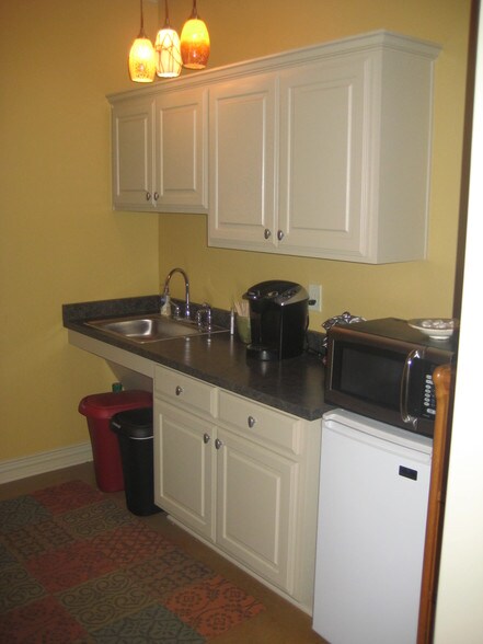 More Photos Of 7167 Colleyville Blvd, Colleyville Medical For Sale