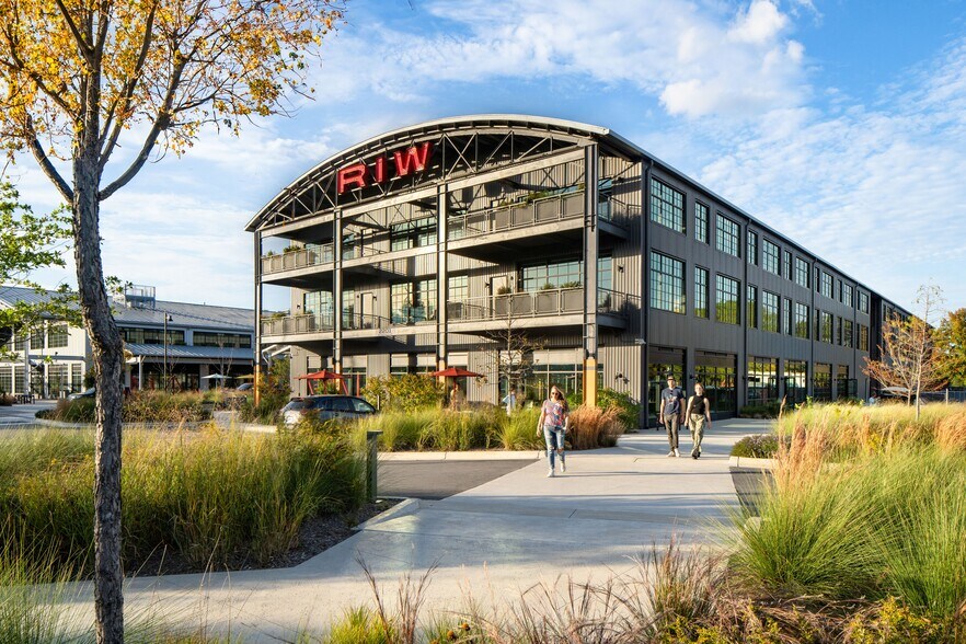 More Photos Of 2200 Atlantic Ave, Raleigh Unknown For Lease