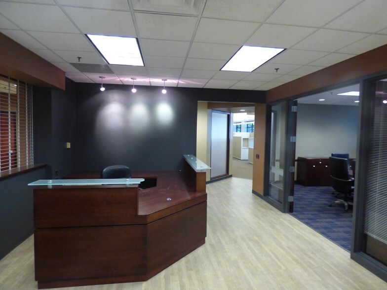 More Photos Of 1520 S 2nd St, Saint Louis Office For Sale