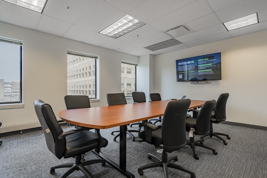 More Photos Of 55-75 Erieview Plz, Cleveland Office For Sale