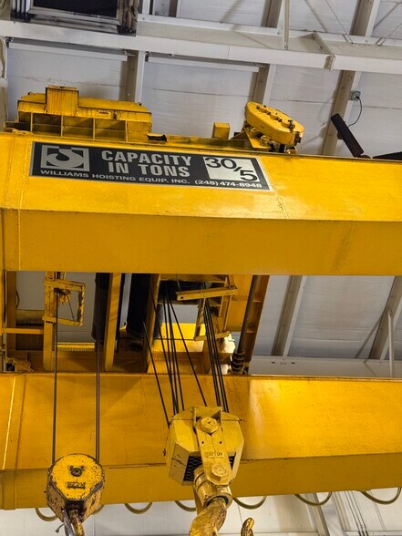 More Photos Of 20720 Tuck Rd, Farmington Hills Manufacturing For Sale