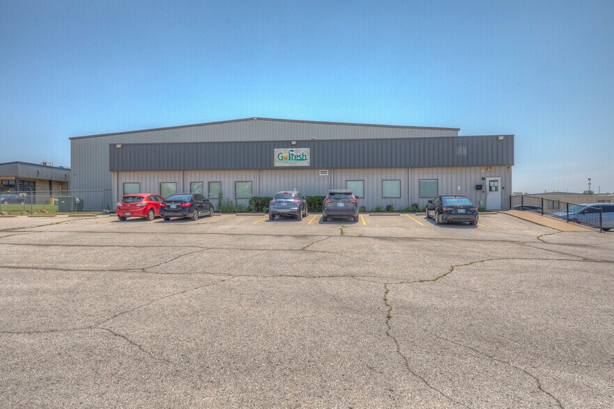 More Photos Of 1691 N 161st East Ave, Tulsa Distribution For Sale