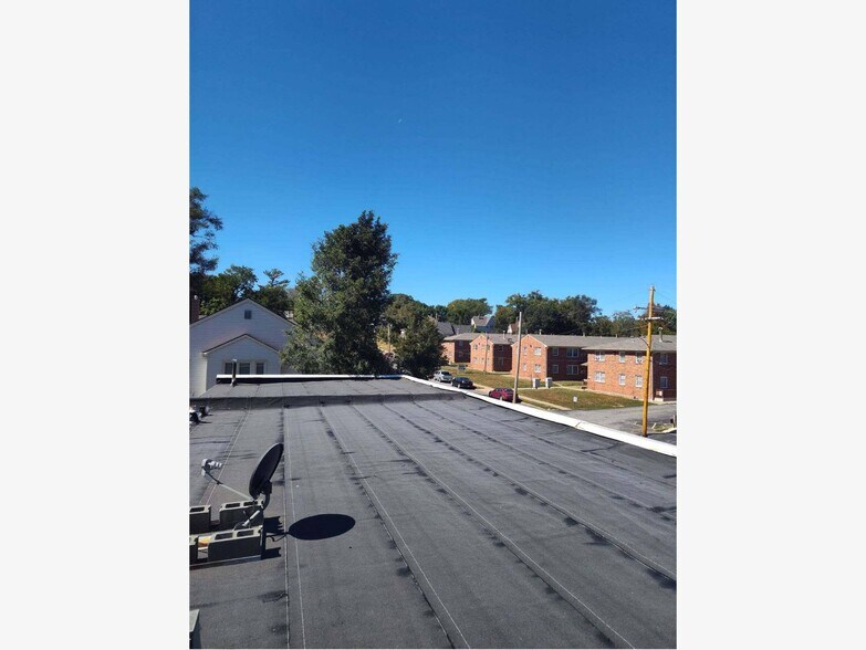 More Photos Of 4501 Bedford Ave, Omaha Auto Repair For Sale